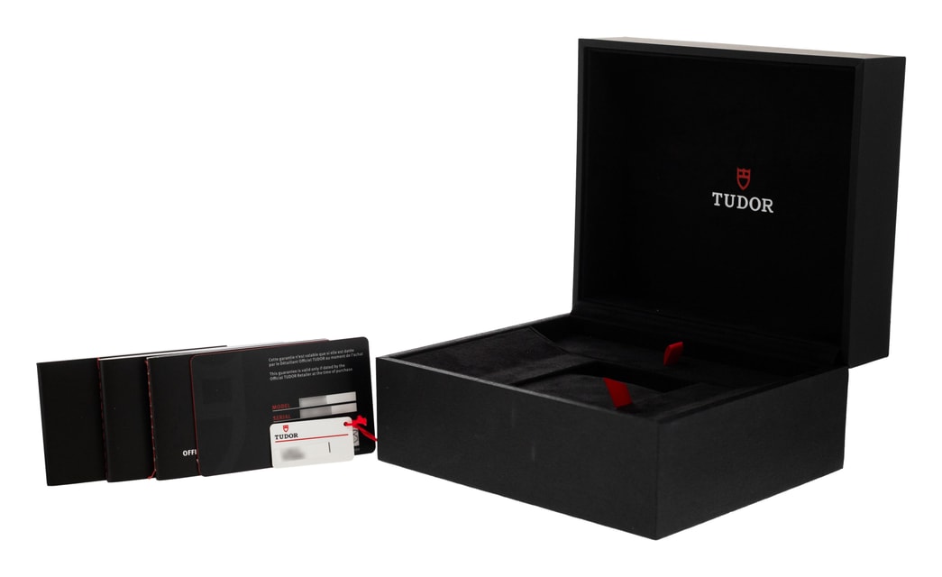 Tudor Black Bay Chrono M79360N-0001 Image 4